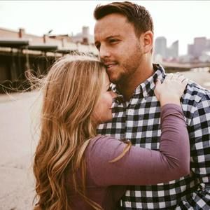 Meet your Posher, Devin